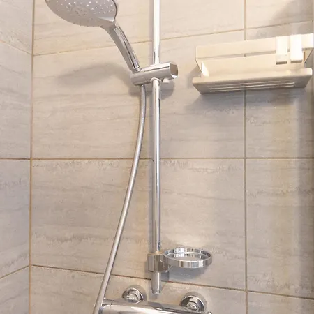 Casa Karina Moderno Bilocale Nel Centro Storico Di * Πινερόλο