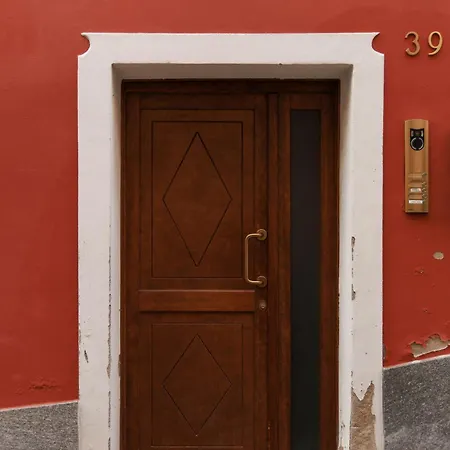 Casa Karina Moderno Bilocale Nel Centro Storico Di *
